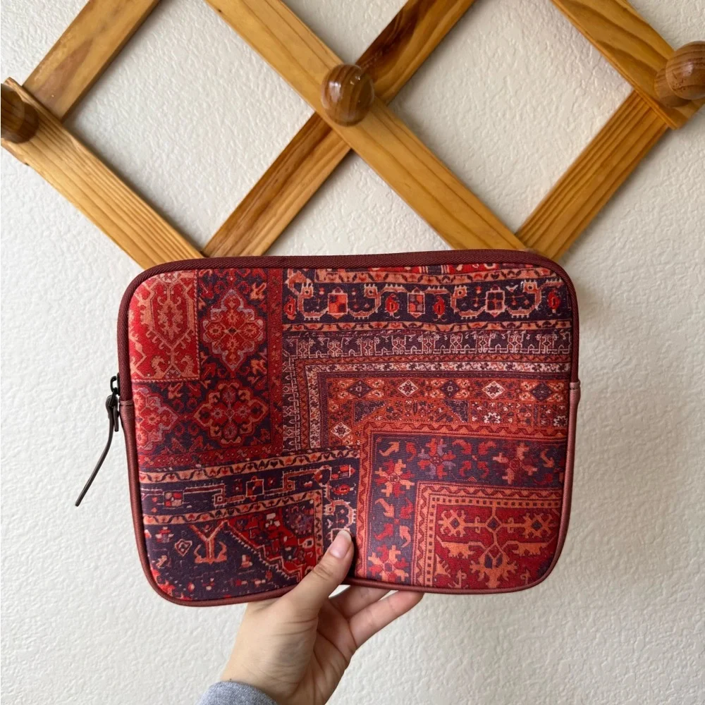 Lucky Brand Kate Patchwork Tablet Zipper Sleeve
